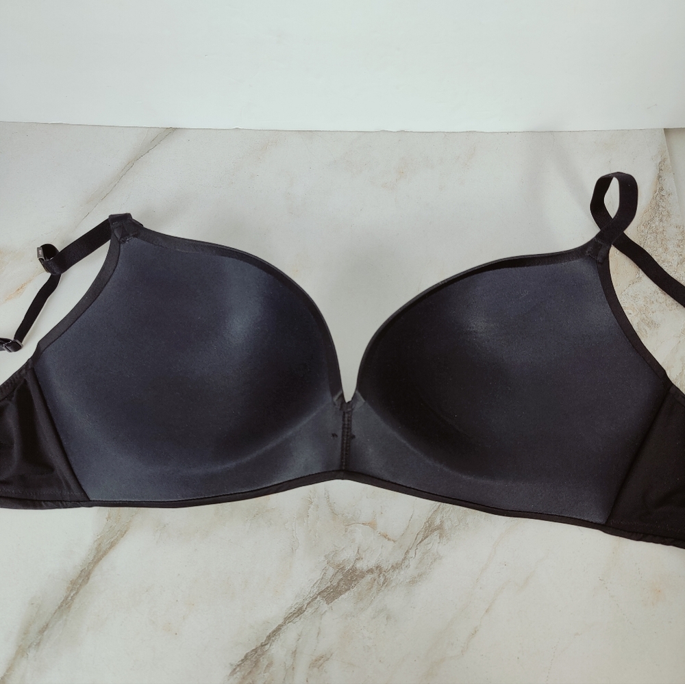 NWT Victoria's Secret So Obsessed Padded No Wire Wireless Bra, Black, 38DD - Picture 5 of 11